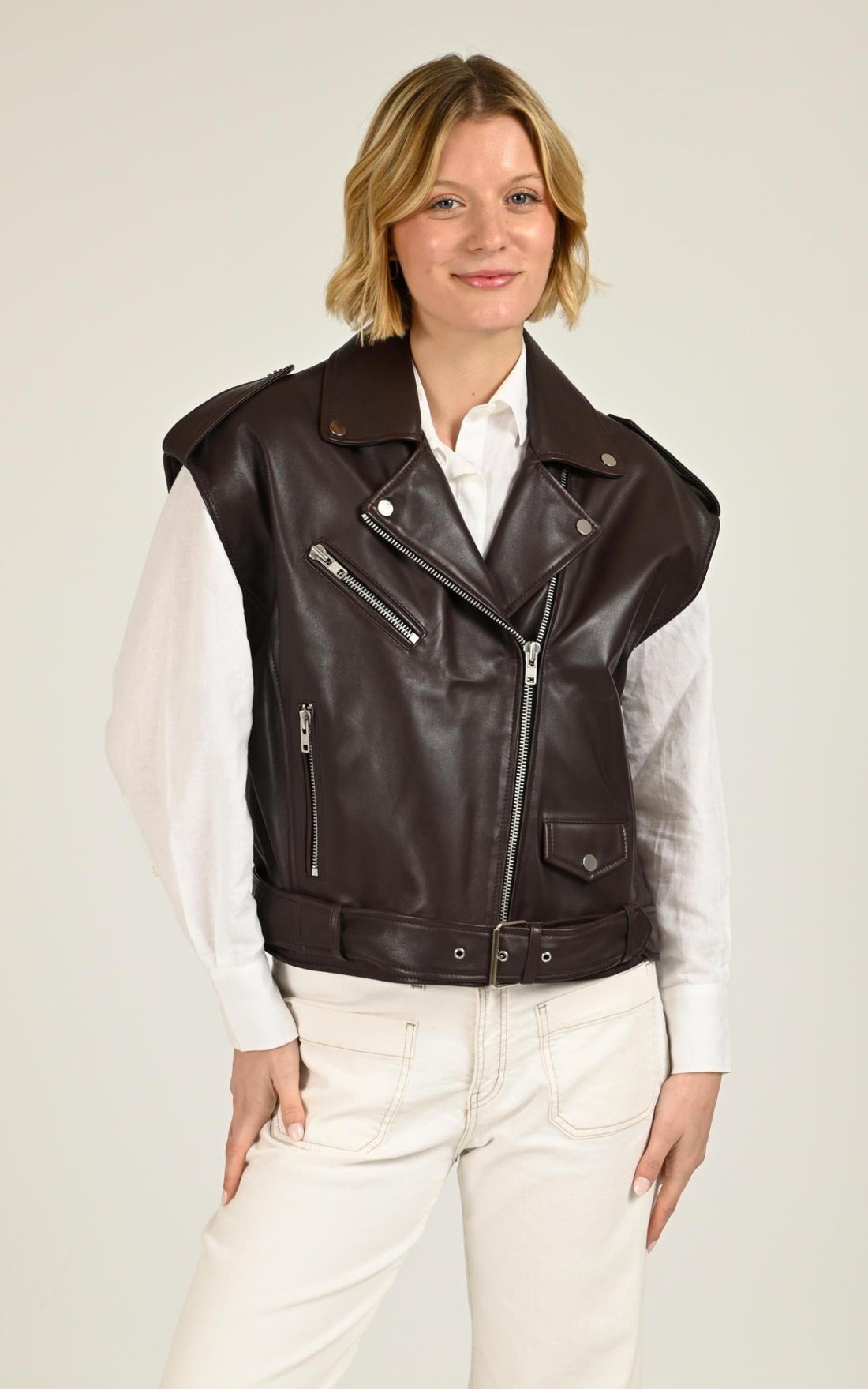 Gilet Cuir Femme Serge Pariente, modèle Stef gilet de couleur bordeaux