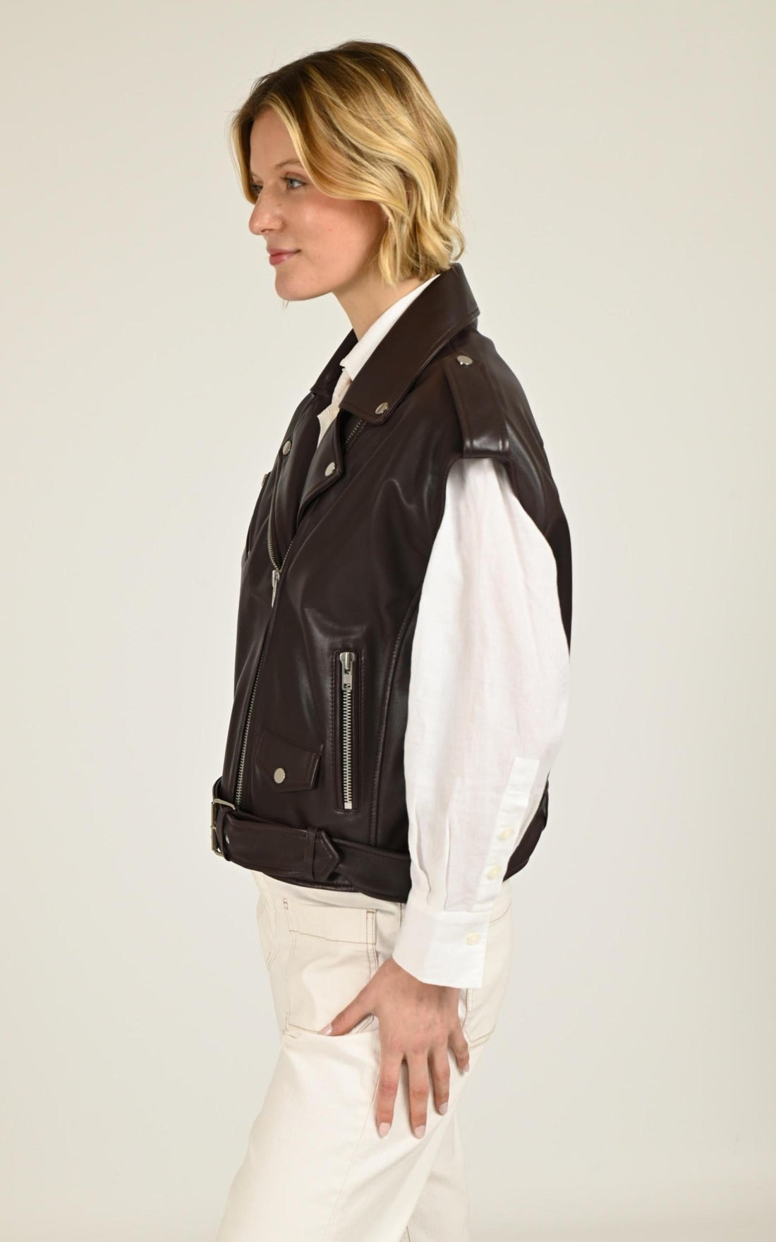 Gilet Cuir Femme Serge Pariente, modèle Stef gilet de couleur bordeaux