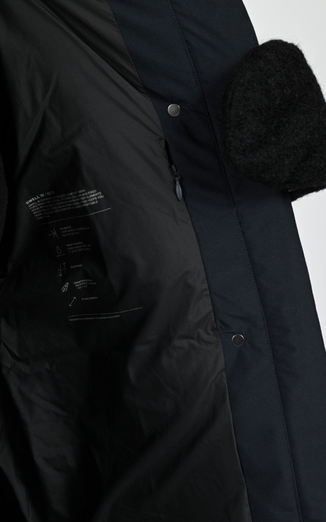 Man_doudoune Textile Femme Scandinavian Edition, modèle Swell iii de couleur midnight blue