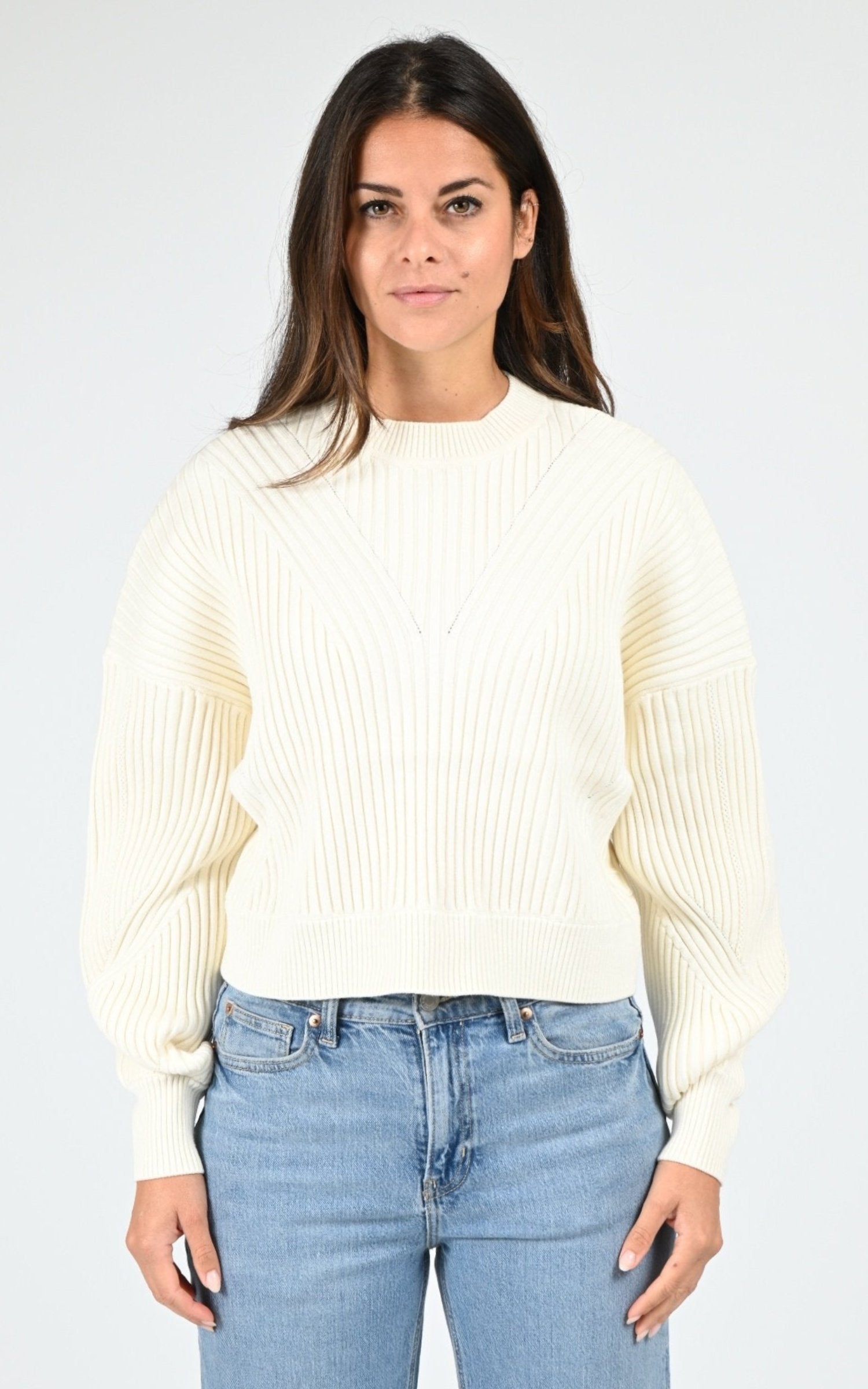 Pull Textile Femme Gertrude, modèle Tabita de couleur creme 1