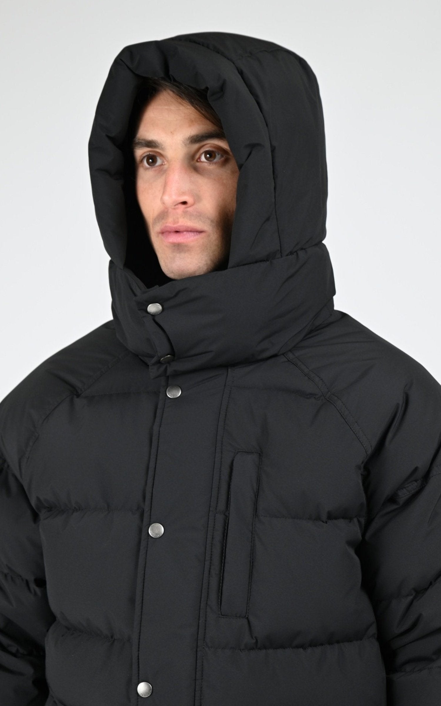 Ves doudoune Textile Homme Pyrenex, modèle Voyager de couleur black 5