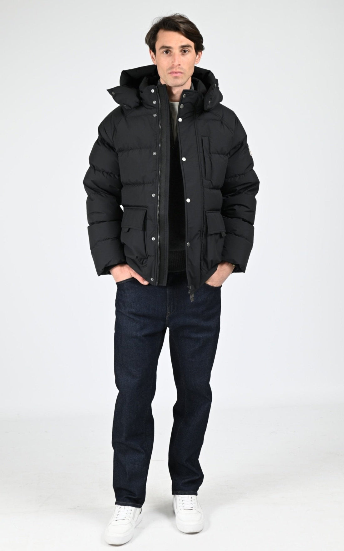 Ves doudoune Textile Homme Pyrenex, modèle Voyager de couleur black