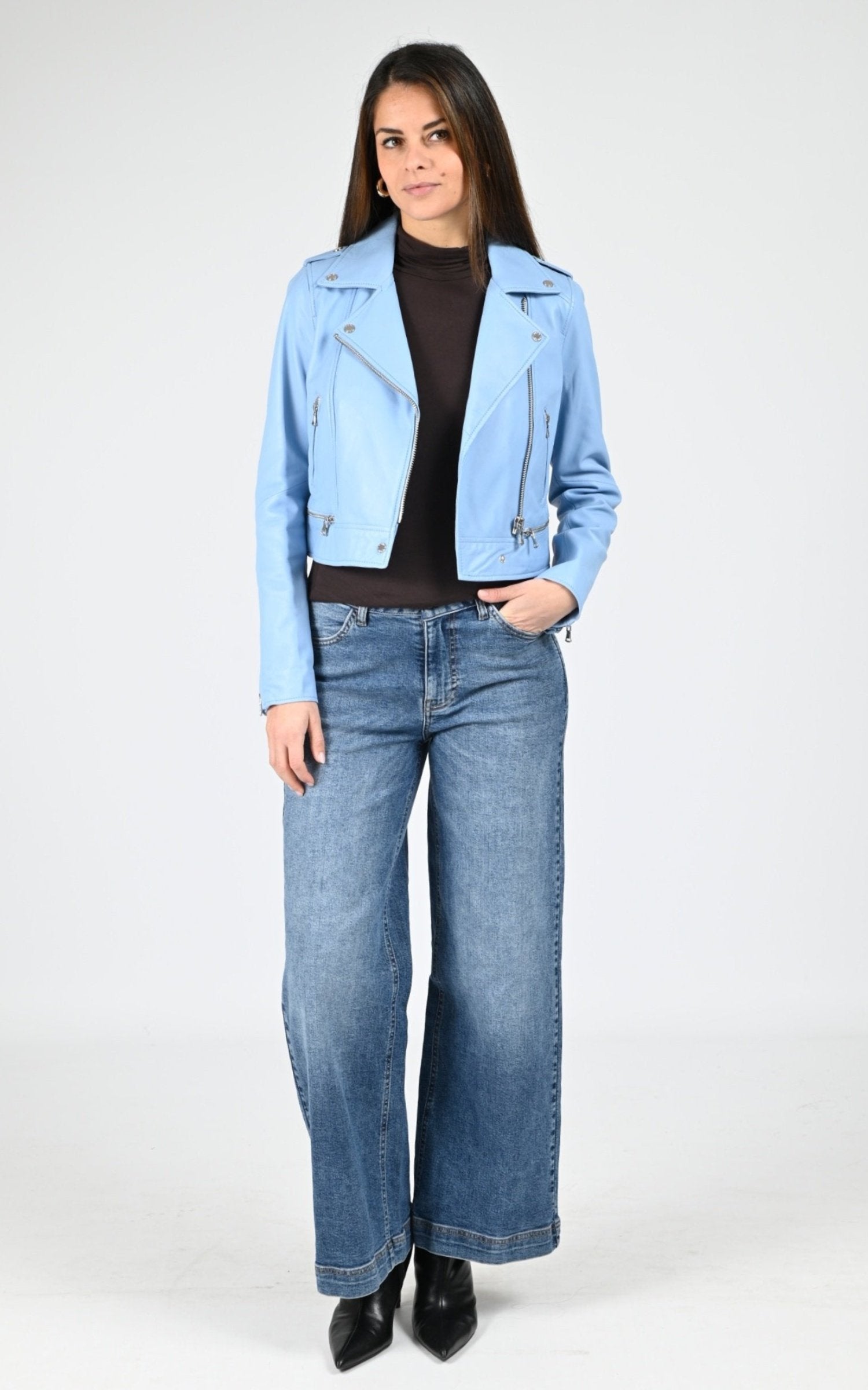 Perfecto Cuir Femme Cuirco, modèle Yoko 62326 de couleur bleu ciel 537