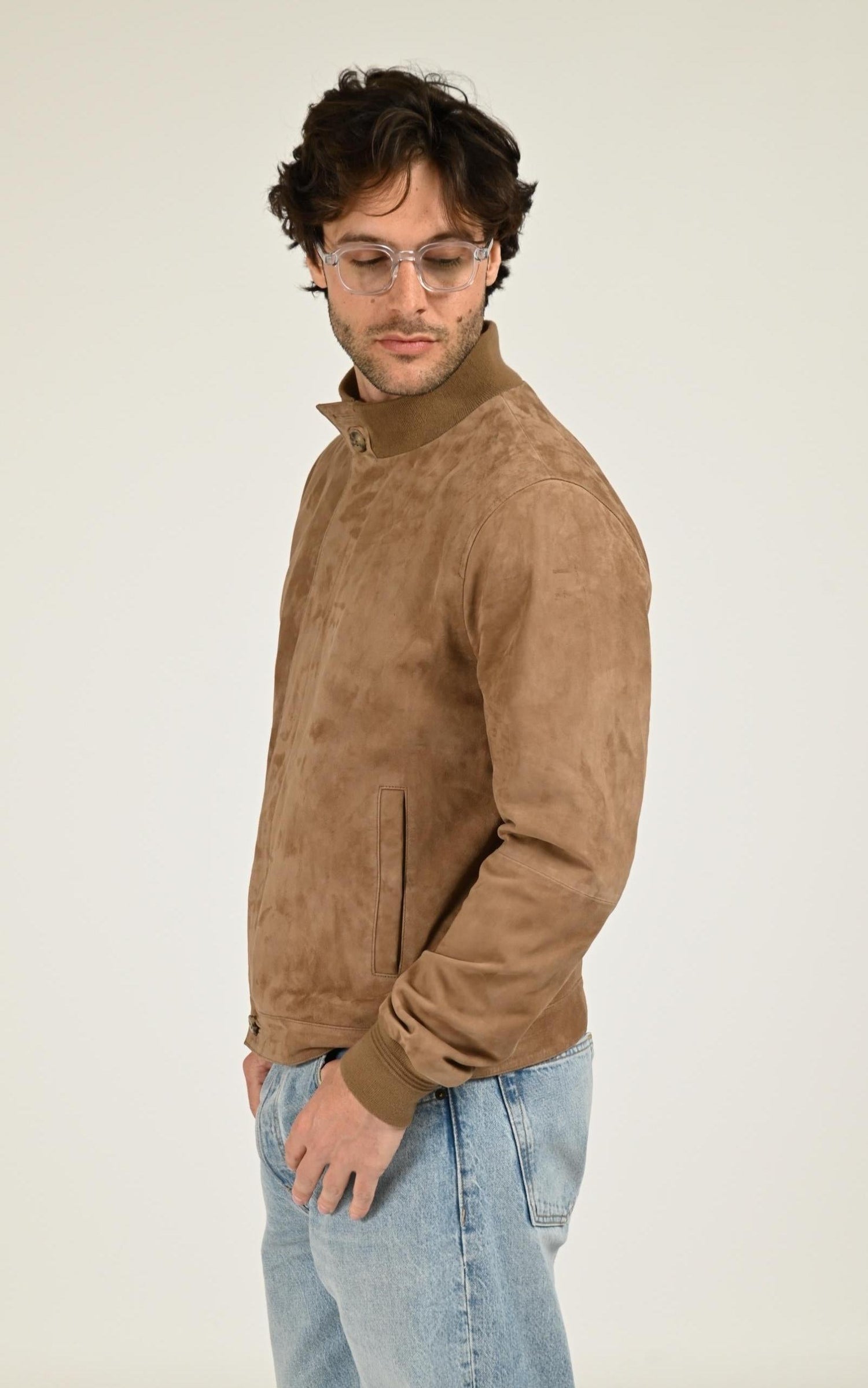 Blouson Daim Homme Serge Pariente, modèle Ziggy de couleur taupe 2