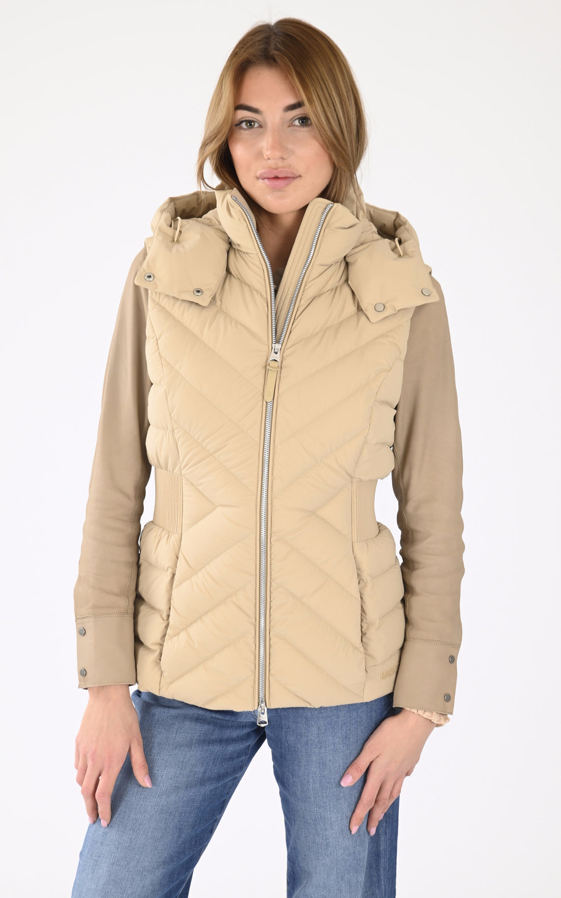 A &quot;HOSHI&quot; Beige Mackage gil_doudoune Femme opened photo