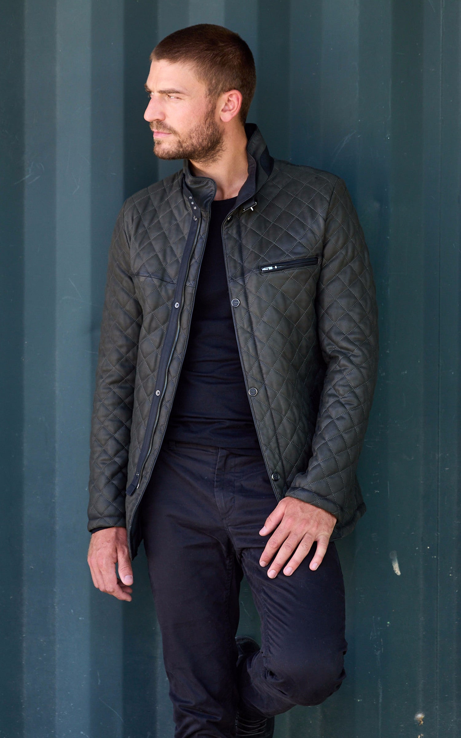 A &quot;E09&quot; Vert La Canadienne Veste Homme opened photo