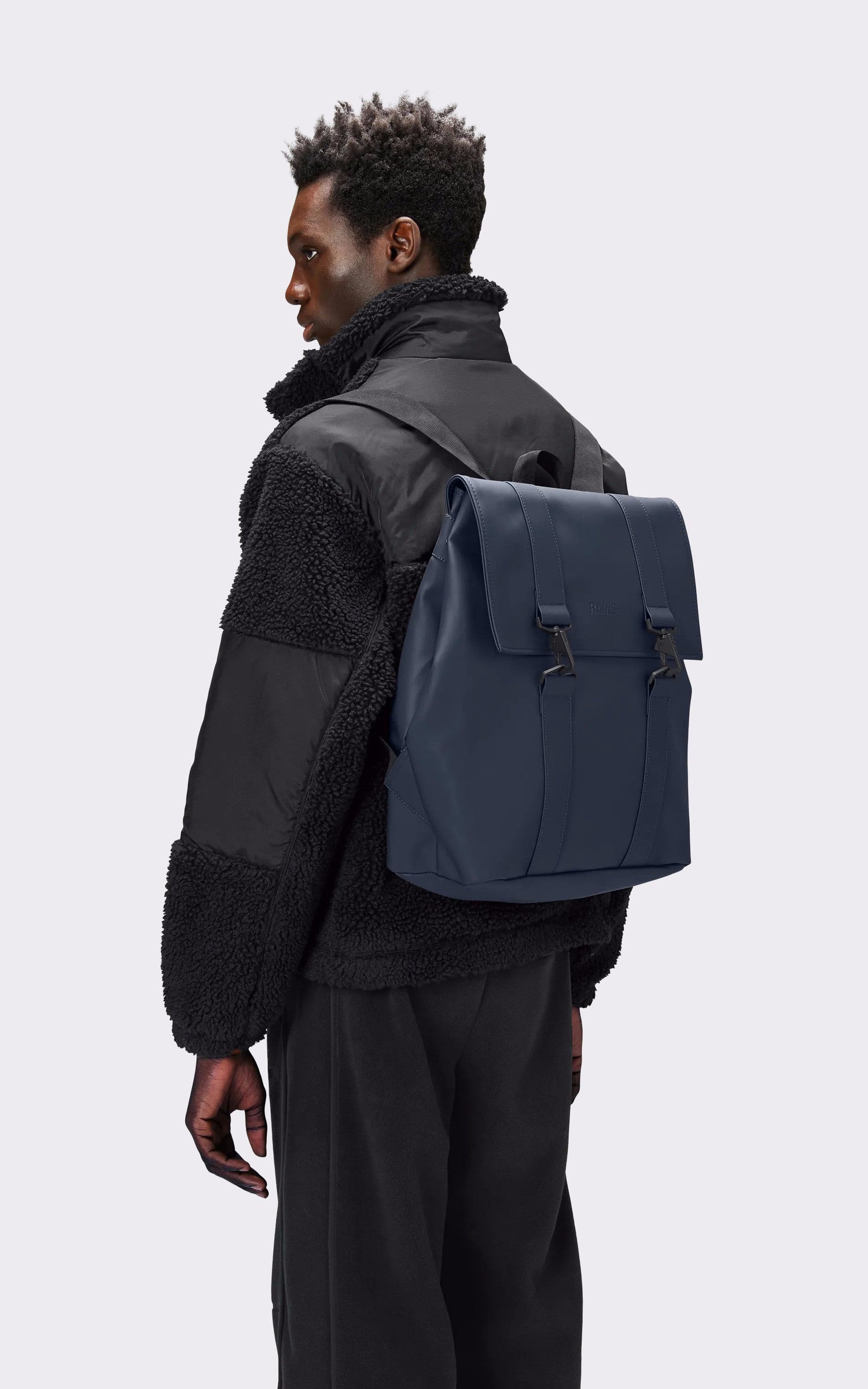 A &quot;13300 MSN BAG&quot; Marine Rains Sac Mixte opened photo