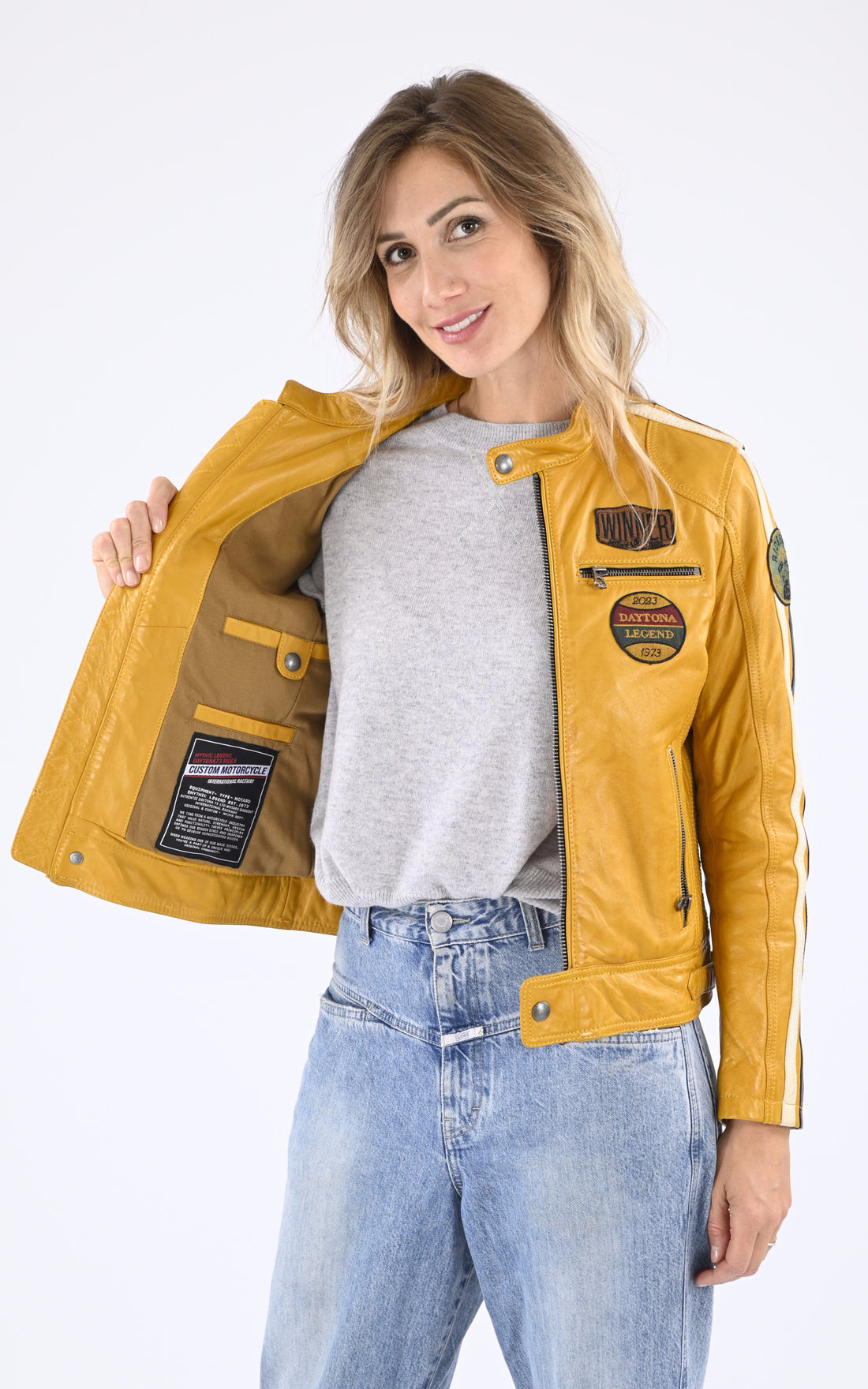 A &quot;WARTBUGY 103546&quot; Jaune Rose Garden Blouson Femme opened photo