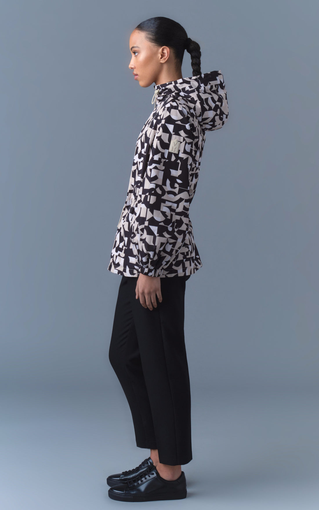 A &quot;DELIA&quot; Noir Mackage Doudoune Femme closed photo