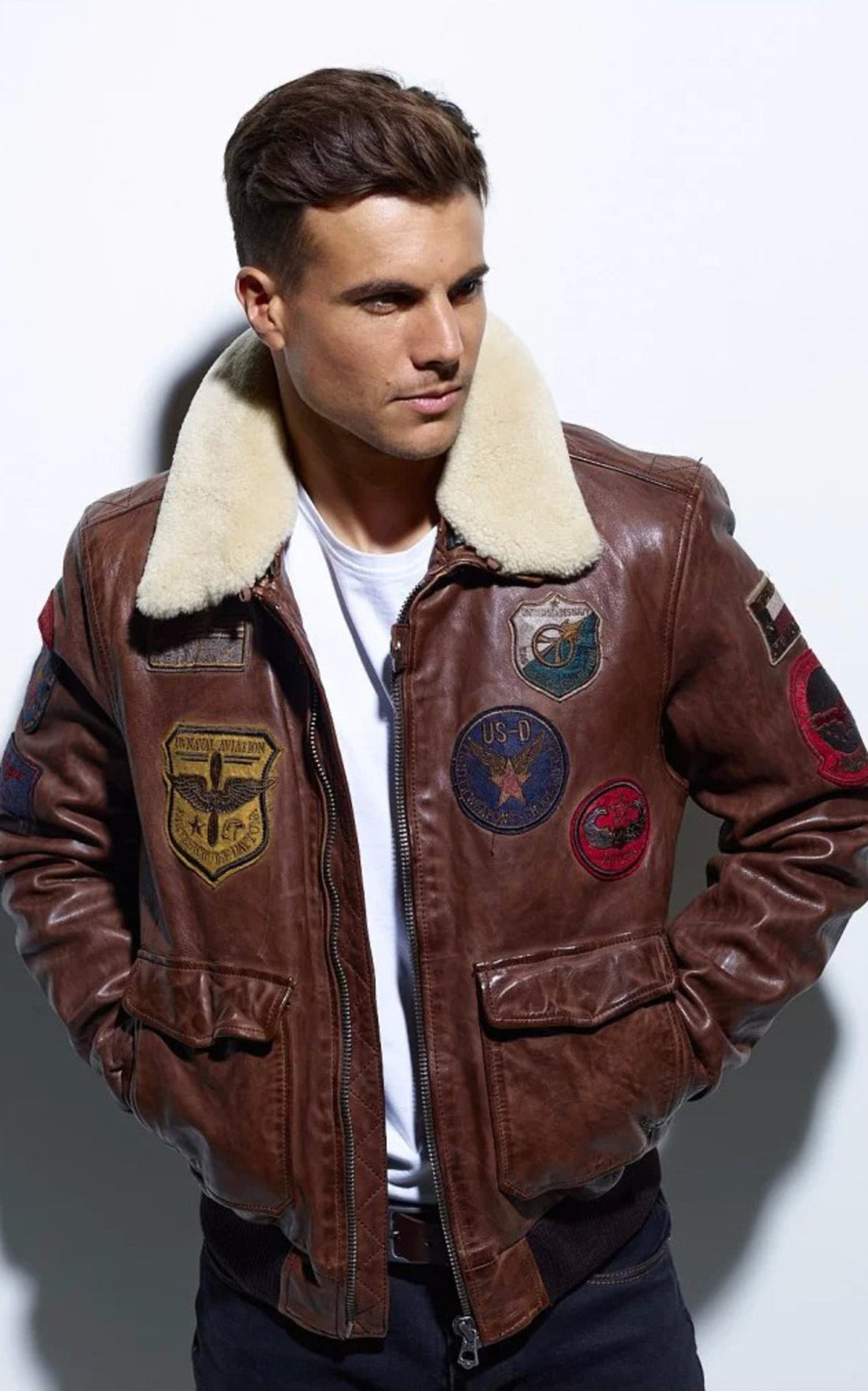 A &quot;MYTHIC 101980&quot; Bison Daytona 73 Pilote Homme details photo