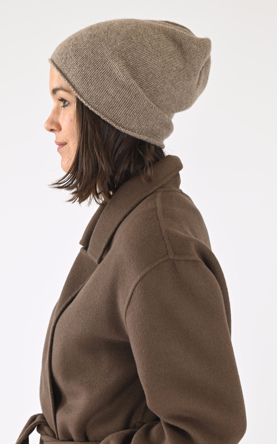 A &quot;INES 4501029C&quot; Taupe Notshy Bonnet Femme opened photo