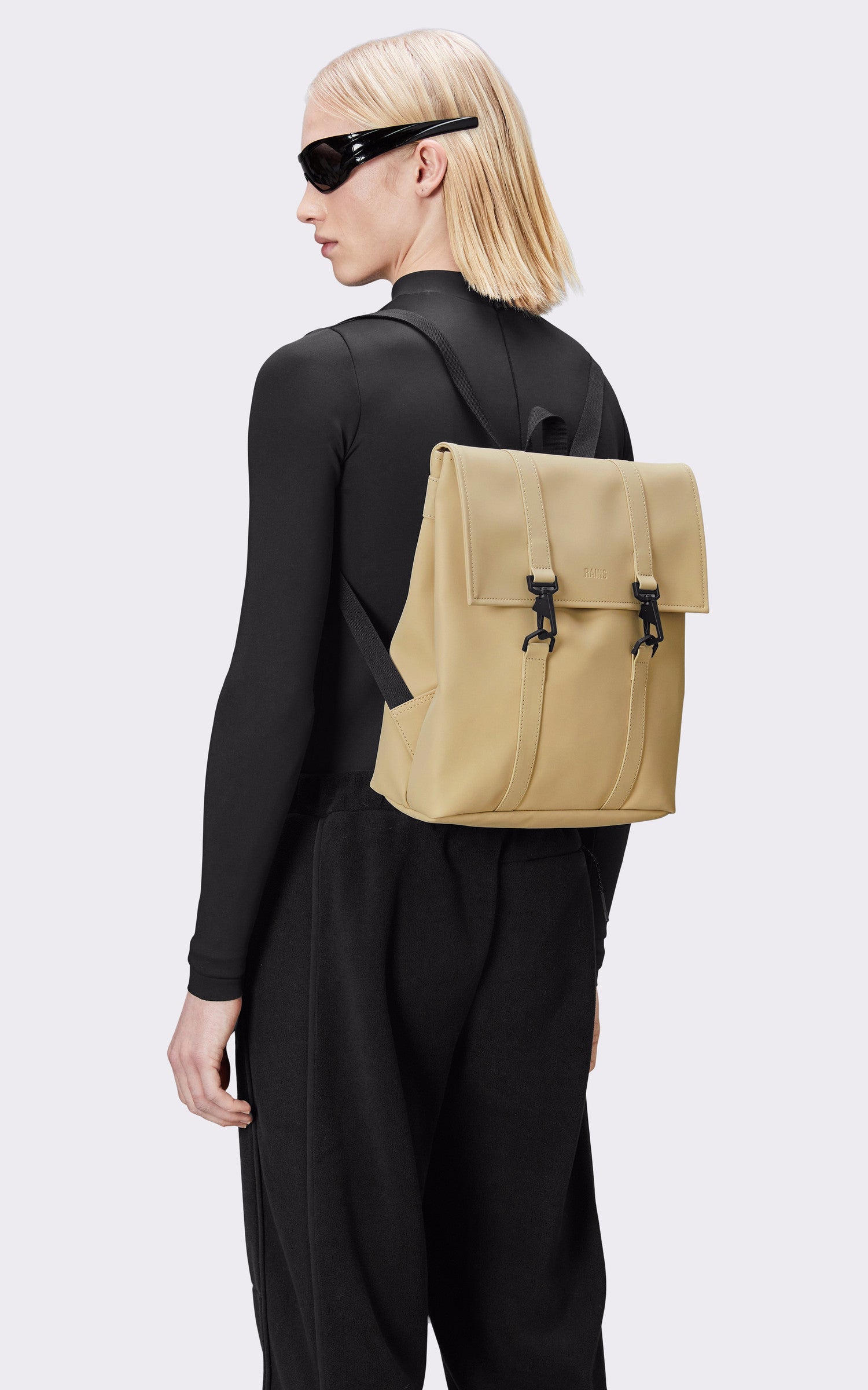 A &quot;13310 MSN BAG MINI&quot; Beige Rains Sac Mixte closed photo 4