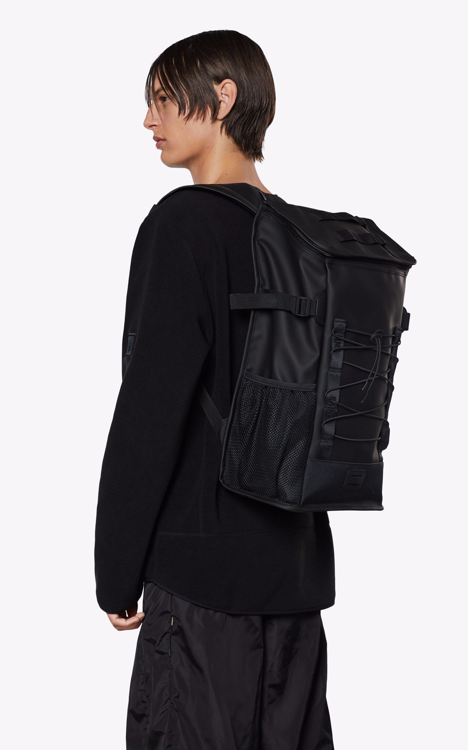 A &quot;14340 TRAIL MOUNTAINEER&quot; Noir Rains Sac Mixte opened photo