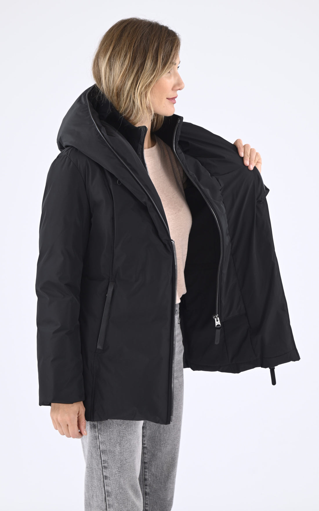 A &quot;ADALI-NFR&quot; Noir Mackage 3/4 Doudoune Femme closed photo