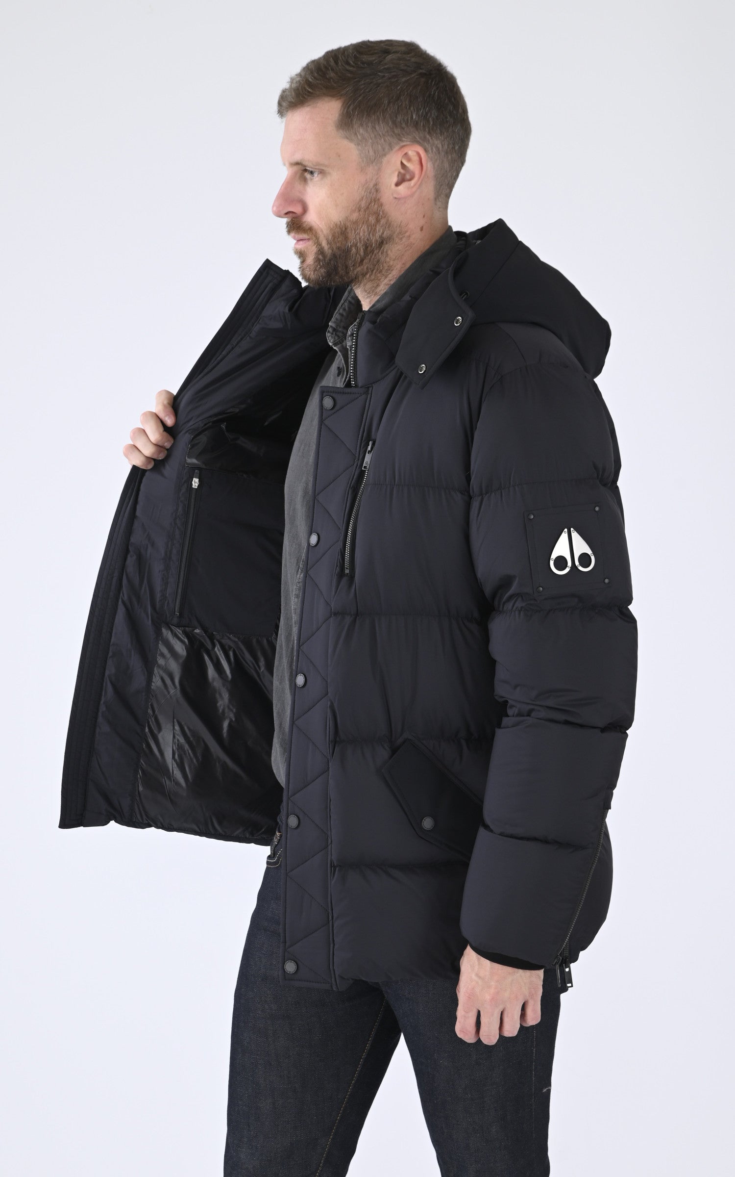 A &quot;EVEREST 3Q M34MJ196&quot; Noir Moose Knuckles Ves Doudoune Homme interior photo 3