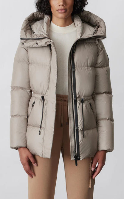A &quot;FREYA&quot; Beige Mackage Ves Doudoune Femme closed photo