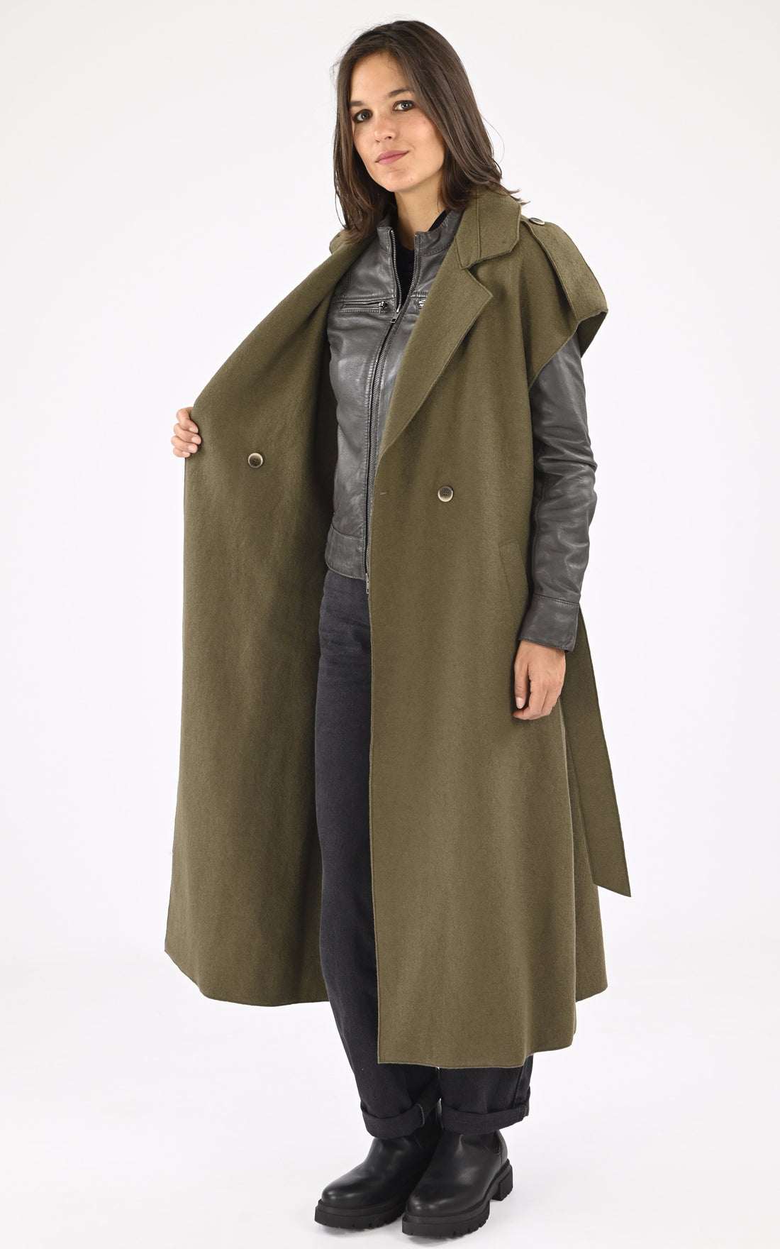 A &quot;DONIA 64818&quot; Vert Oakwood Manteau Femme opened photo
