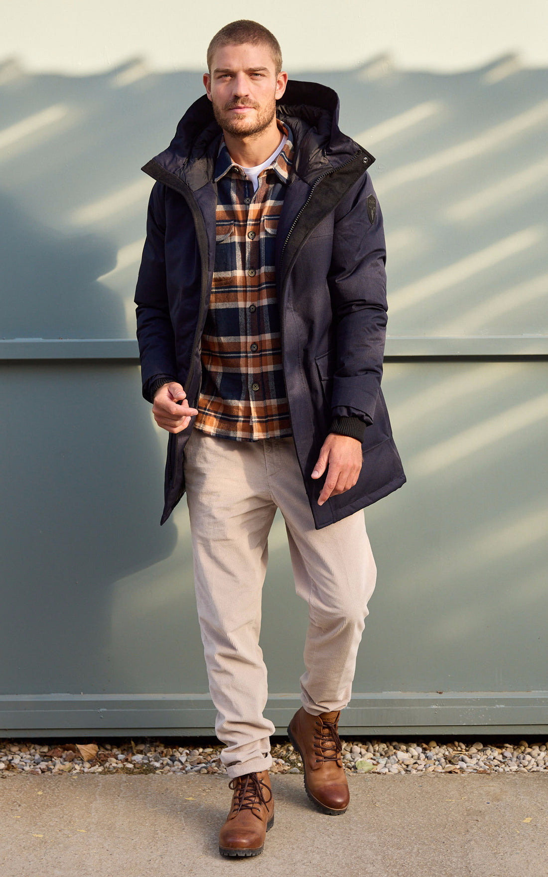A &quot;PIERRE&quot; Navy Nobis 3/4 Doudoune Homme opened photo