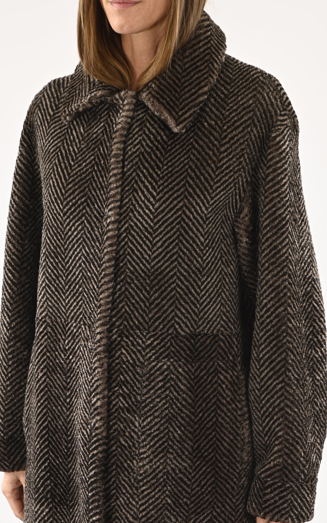 A &quot;23M1115-S19&quot; Marron Manzoni 24 3/4 Femme opened photo