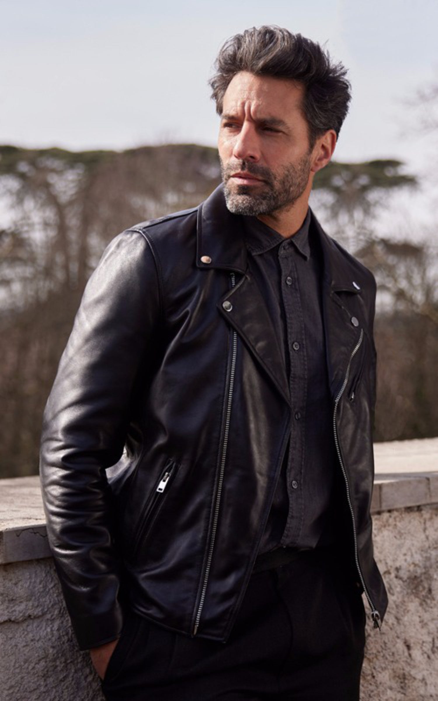 A &quot;BIKER 100140&quot; Noir La Canadienne Perfecto Homme opened photo