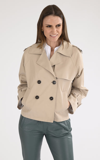 A &quot;MARGOT 64732&quot; Beige Oakwood Veste Femme closed photo