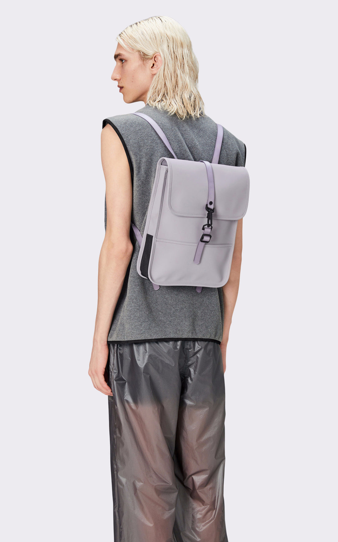 A &quot;13010 BACK PACK MICRO&quot; Gris Rains Sac A Dos Mixte interior photo