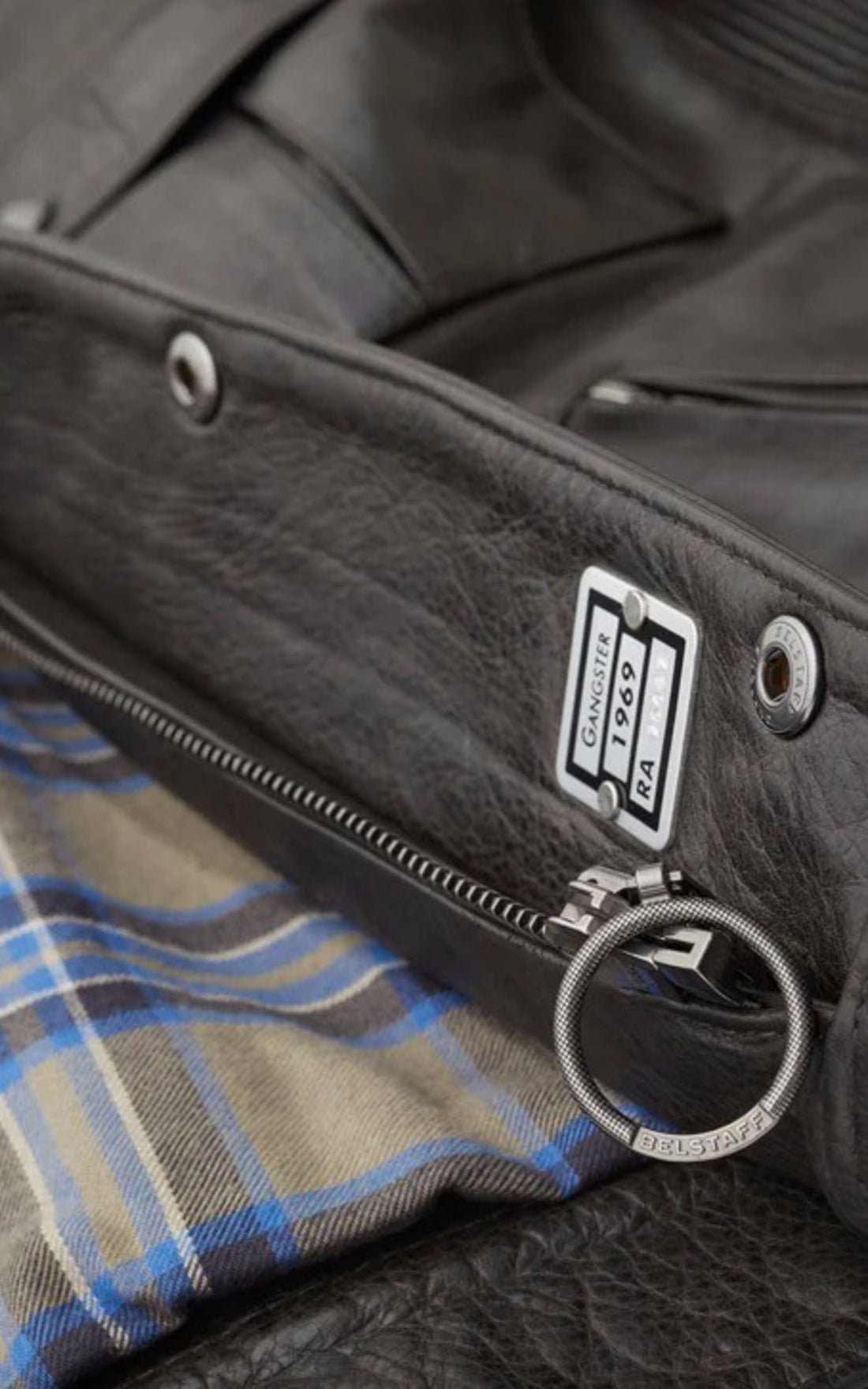 A &quot;GANGSTER 100035&quot; Noir Belstaff Blouson Homme closed photo