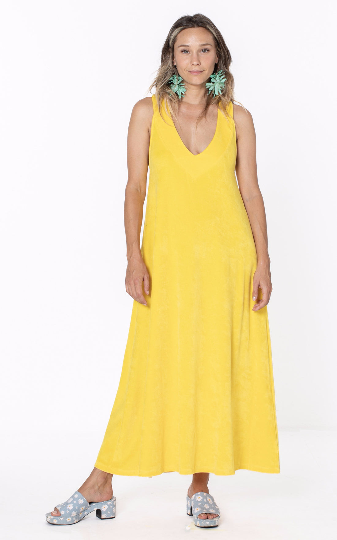 A &quot;CANNES&quot; Jaune Marguerite à la plage Robe Femme opened photo
