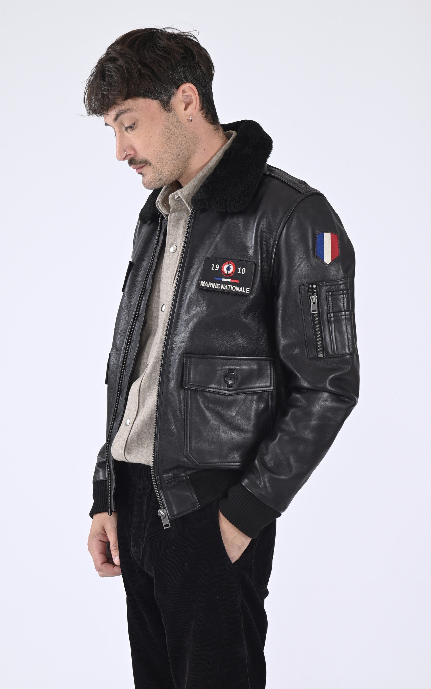 A &quot;anm 102493&quot; Noir Marine Nationale Pilote Mixte opened photo