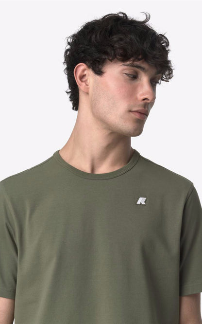 A &quot;ADAME K71349W&quot; Vert K-Way T-shirt Homme details photo