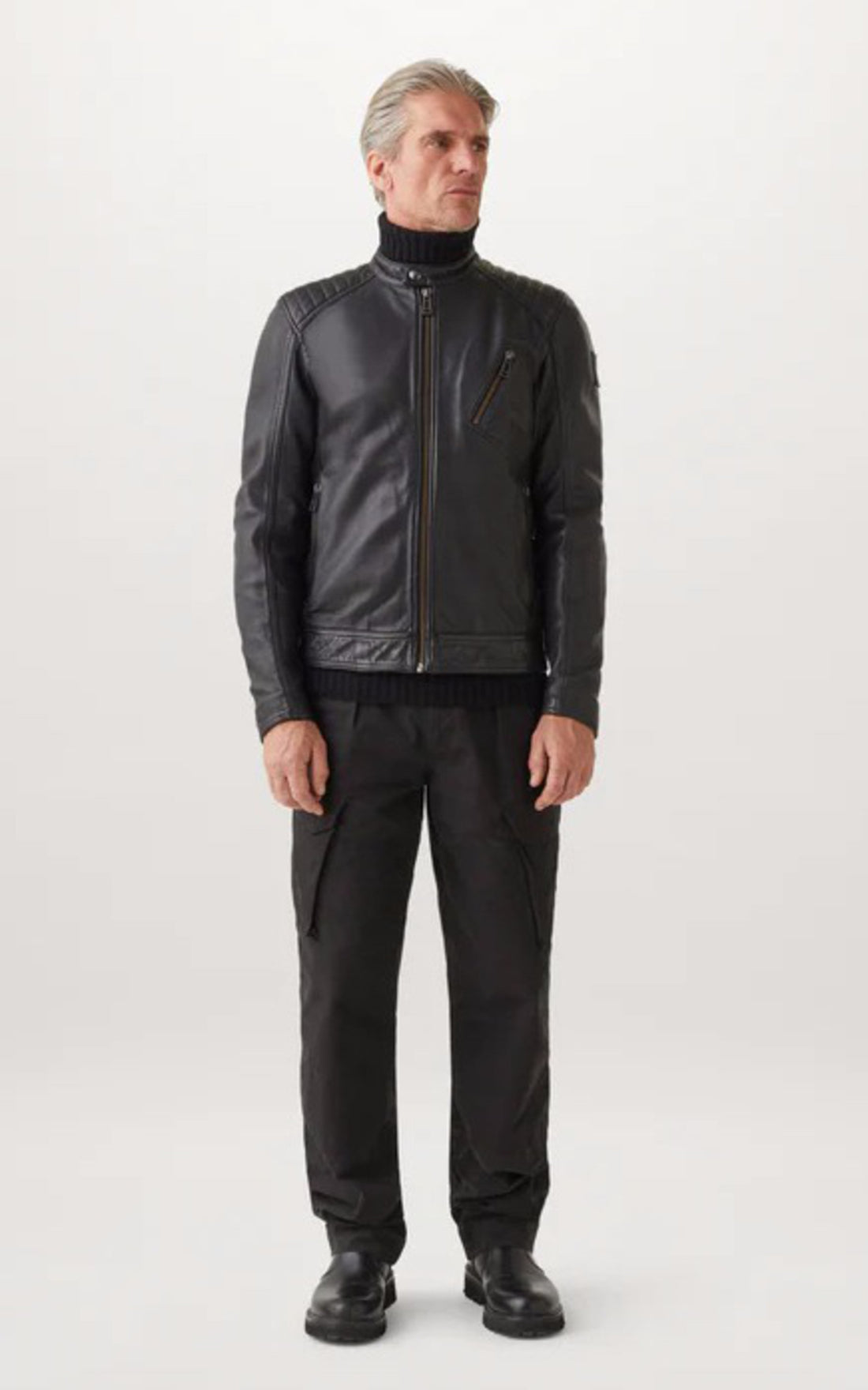 A &quot;V RACER 100038&quot; Noir Belstaff Blouson Homme closed photo