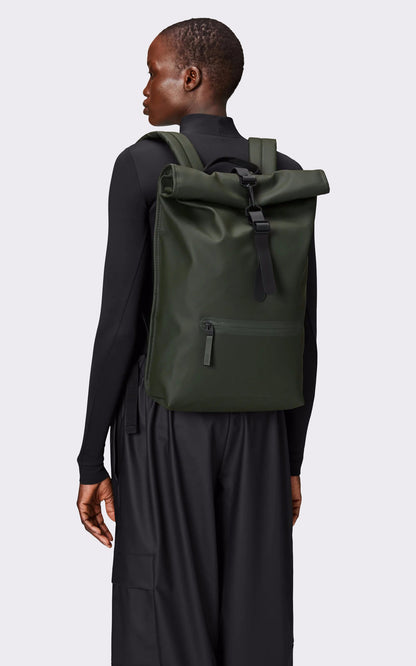 A &quot;13320 ROLLTOP RUCKSACK&quot; Kaki Rains Sac Mixte opened photo