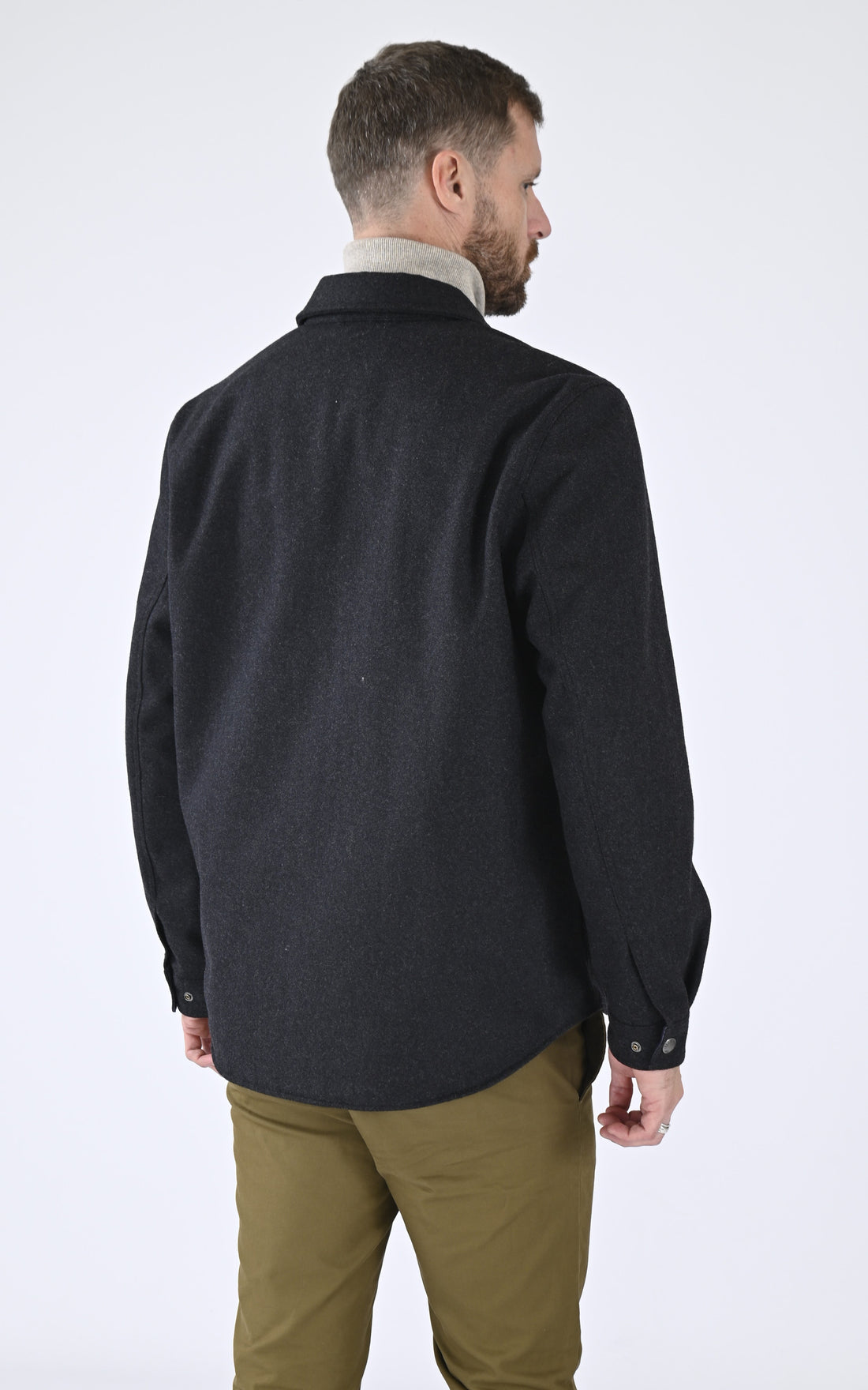 A &quot;PEAK 103329&quot; Gris Iron&amp;Resin Chemise Homme opened photo