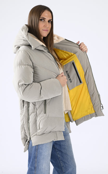 A &quot;FROST&quot; Vert Blonde n°8 Ves Doudoune Femme interior photo
