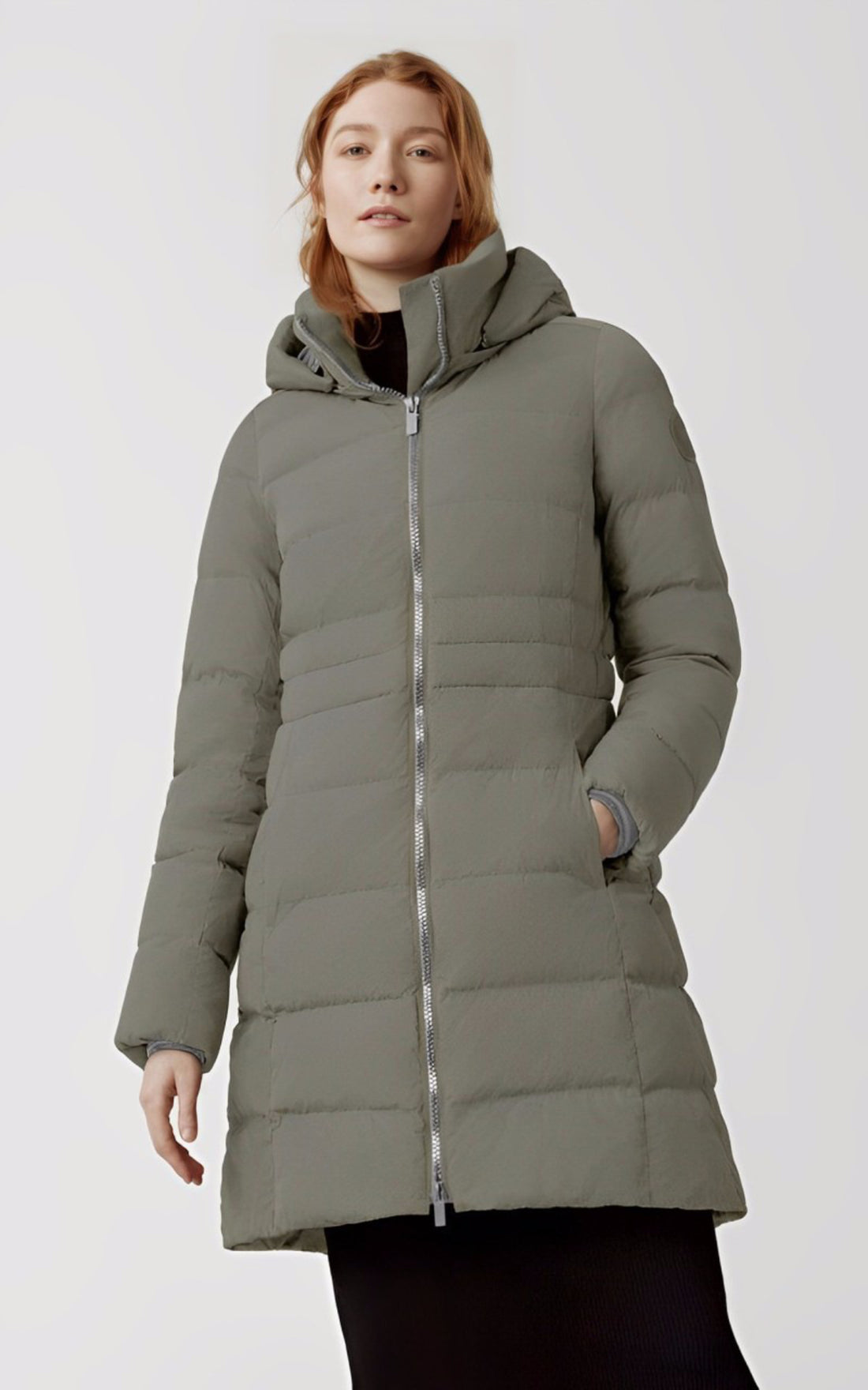 A &quot;AURORA PARKA 3901W&quot; Kaki Canada Goose 3/4 Doudoune Femme opened photo
