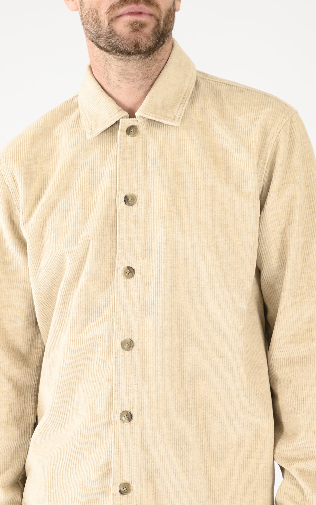 A &quot;GASTON C038TIU98&quot; Ecru Maison Standards Chemise Homme opened photo