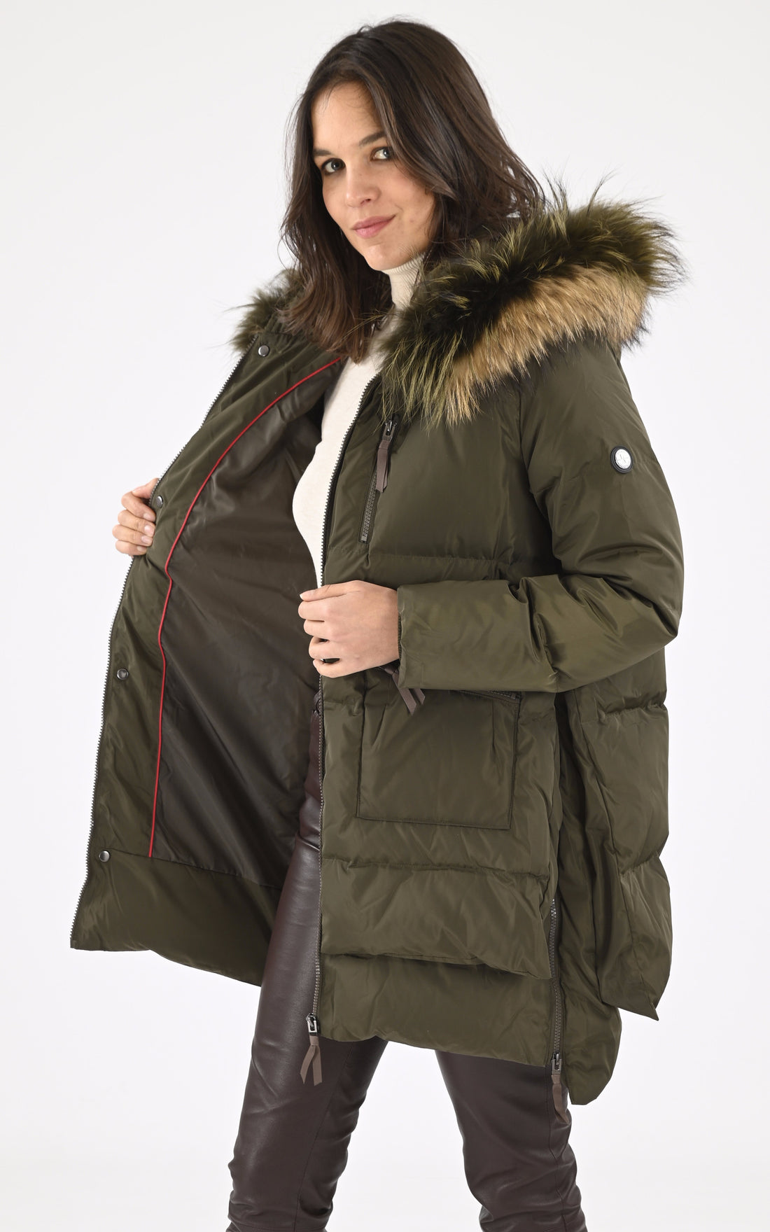 A &quot;MICHELLE 2 90 CM HOOD&quot; Kaki Levinsky Ves Doudoune Femme opened photo