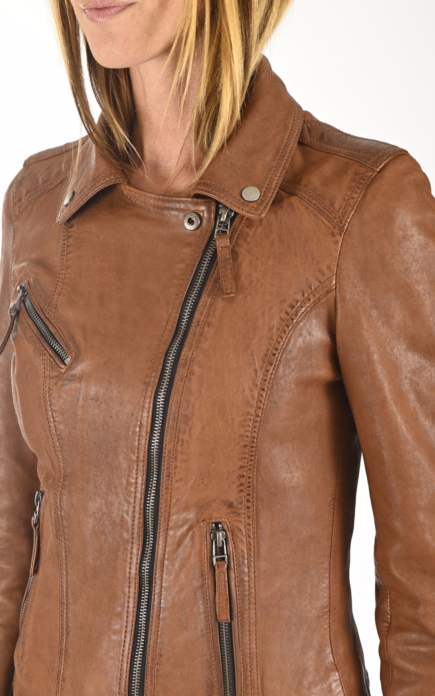 A &quot;CLIPS 6 64095&quot; Cognac Oakwood Perfecto Femme details photo