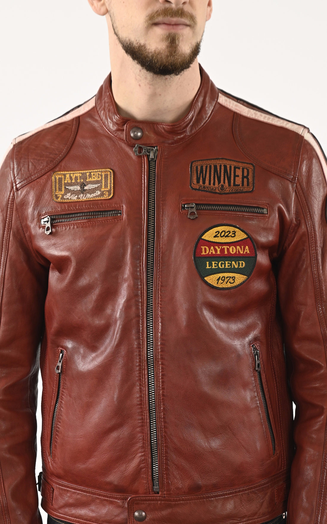 A &quot;WARTBURG 102832&quot; Rouge Daytona 73 Blouson Homme opened photo