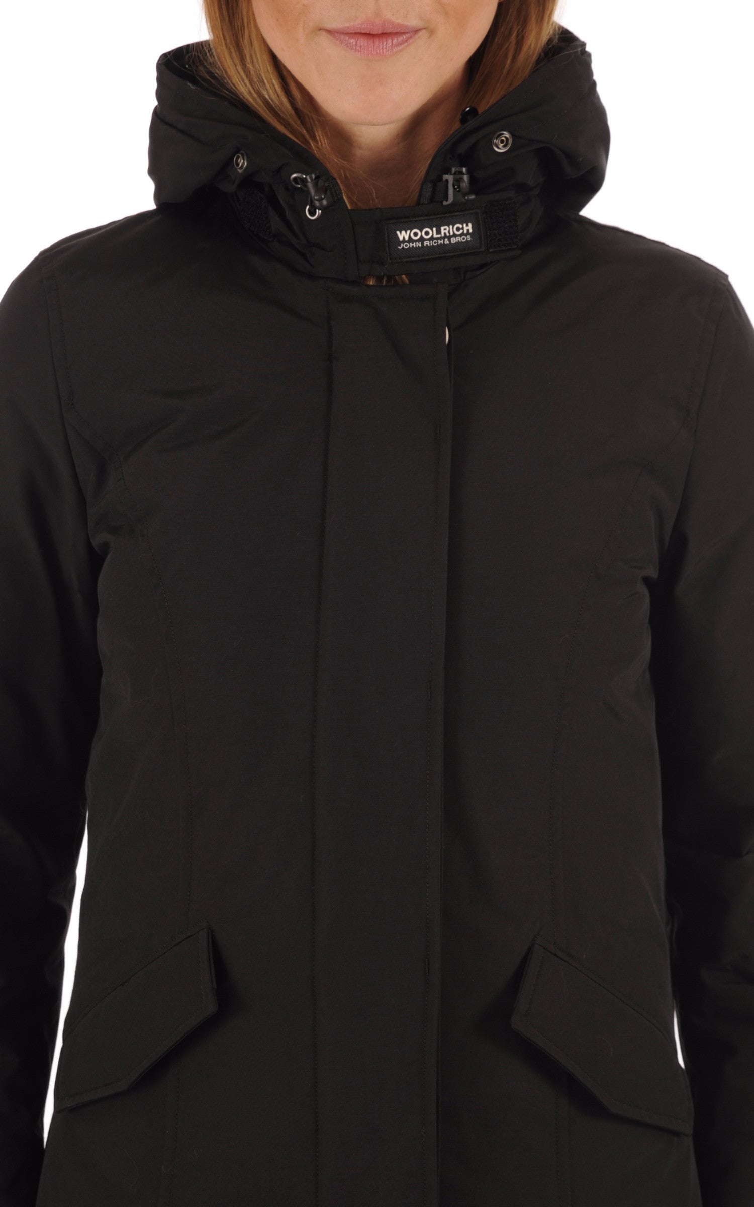 A &quot;ARCTIC PARKA WWOU0538&quot; Noir Woolrich 3/4 Parka Femme details photo