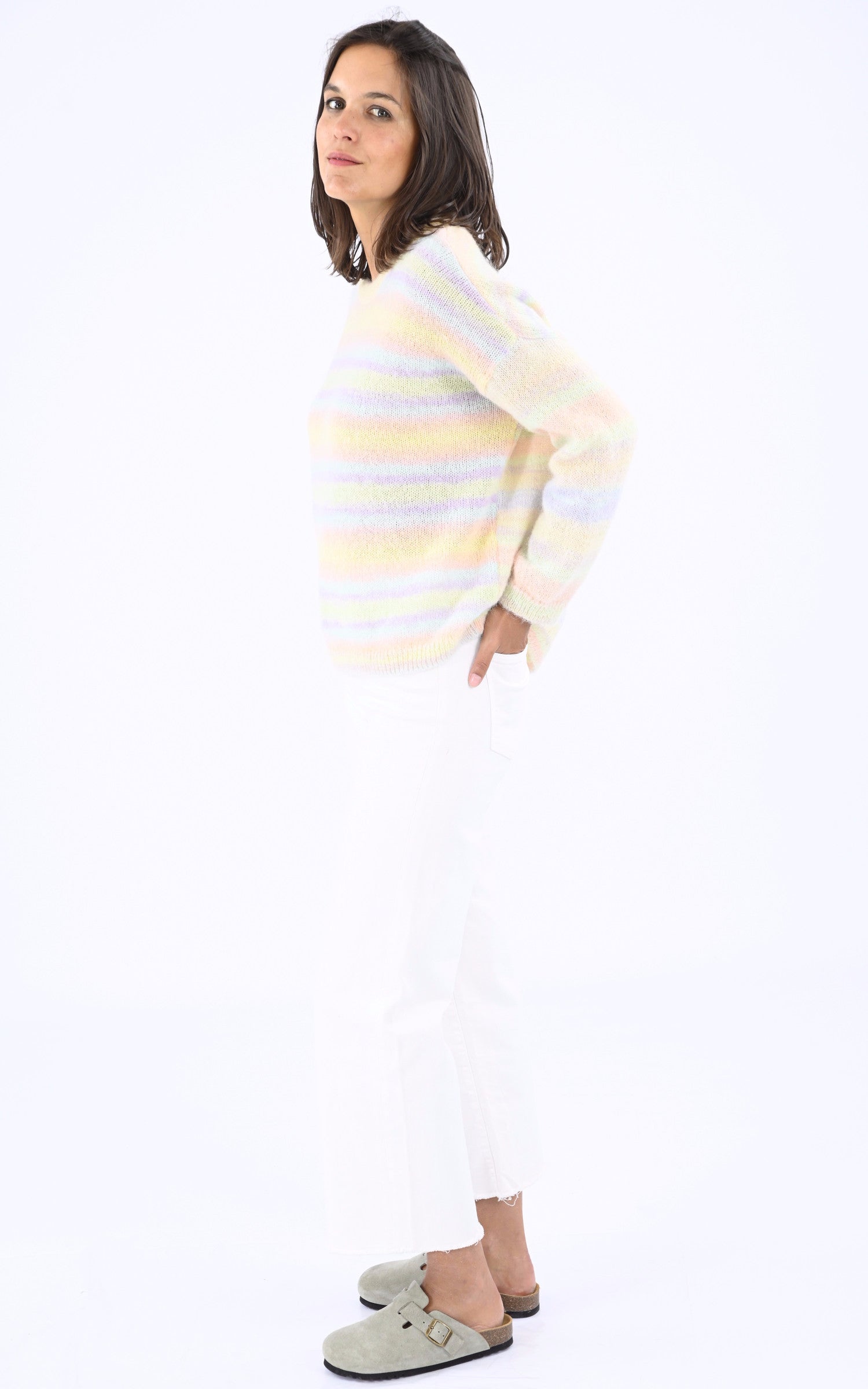A &quot;MABELLO&quot; Multi Les Tricots de Léa Pull Femme closed photo