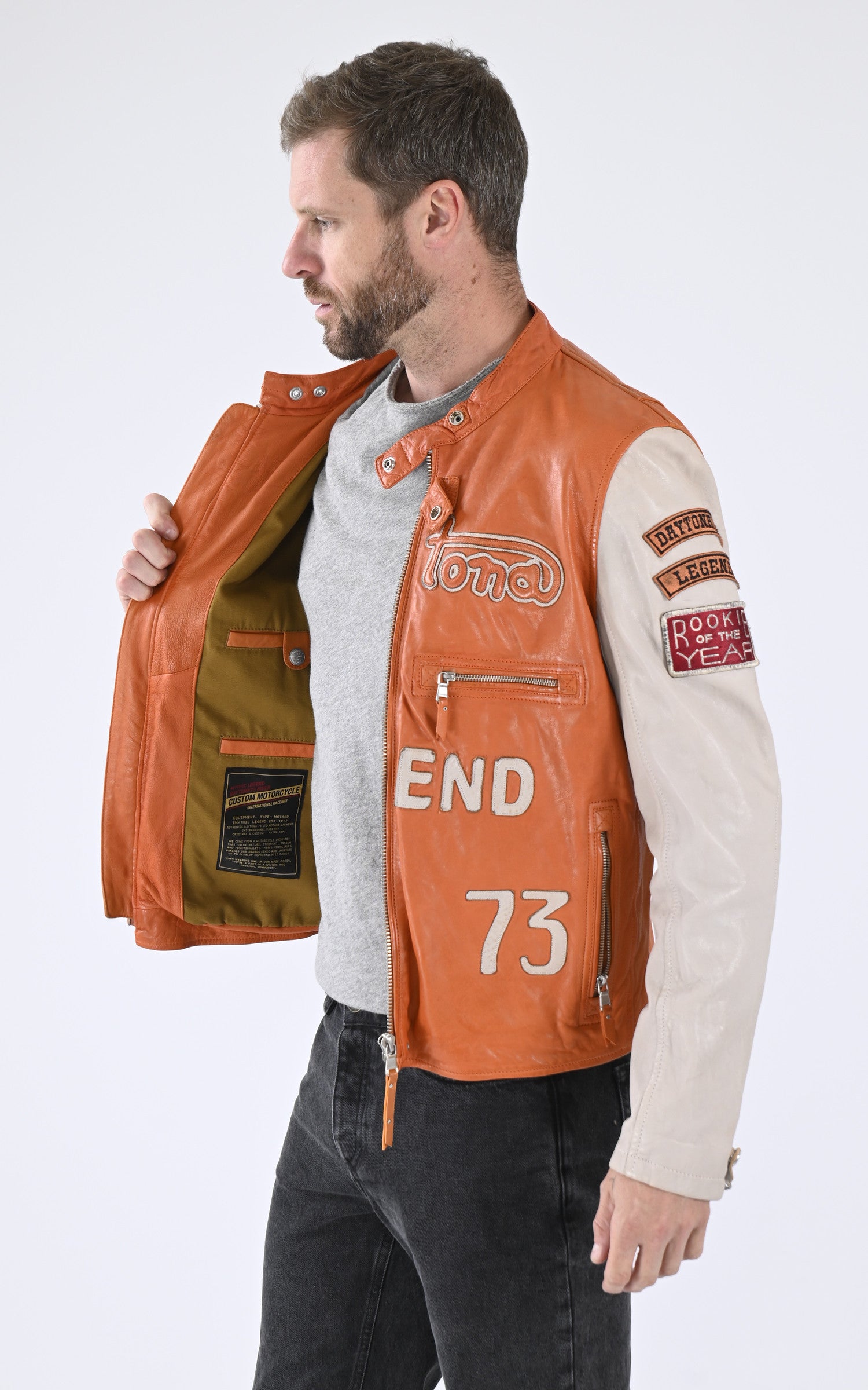 A &quot;RAPID 102553&quot; Orange Daytona 73 Blouson Homme interior photo
