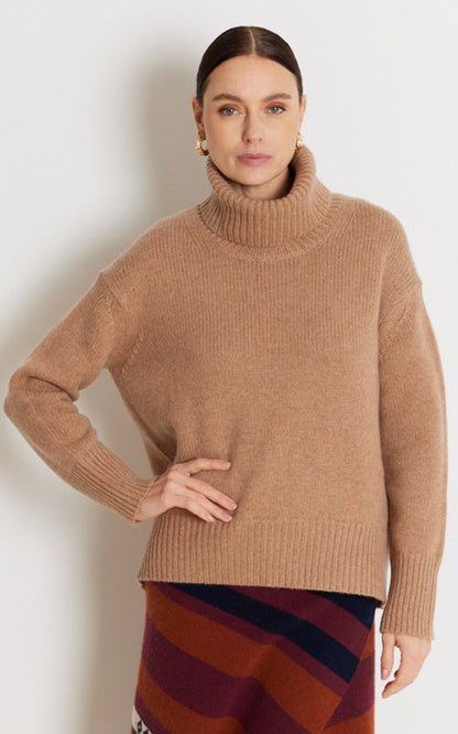 A &quot;AUDREY 4502531C&quot; Camel Notshy Pull Femme opened photo