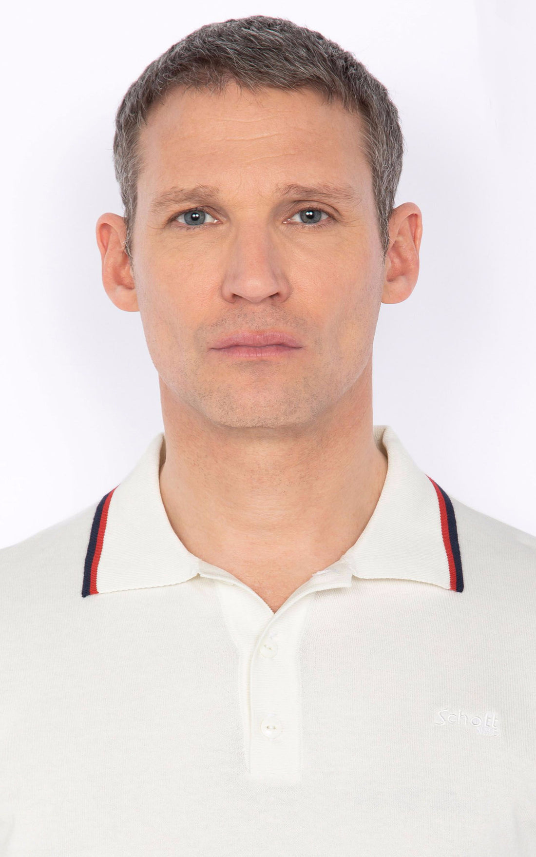 A &quot;PSCAMRON&quot; Blanc Schott Polo Homme opened photo