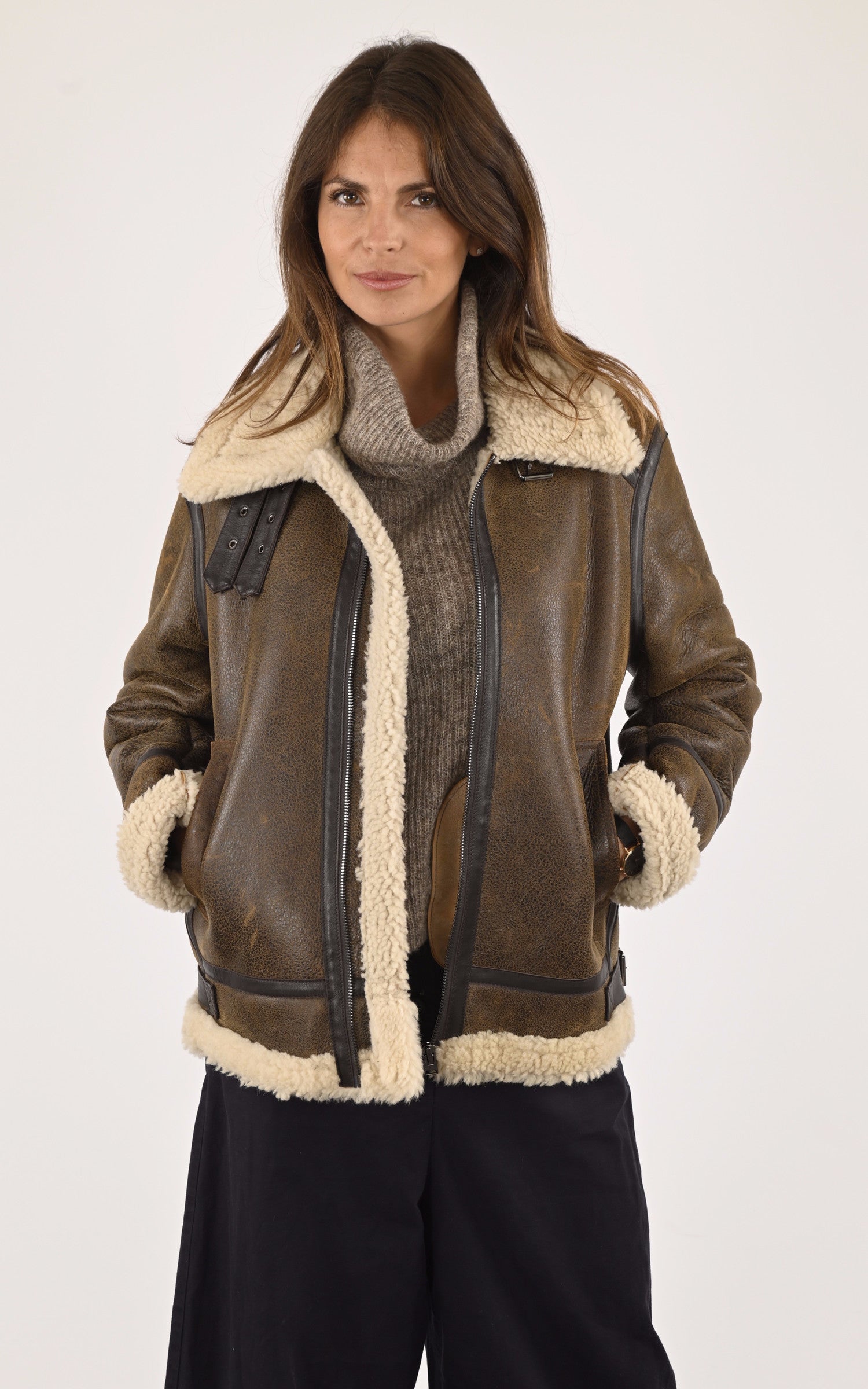 A &quot;ASTERIA FF&quot; Marron La Canadienne Bombardier Femme closed photo 2