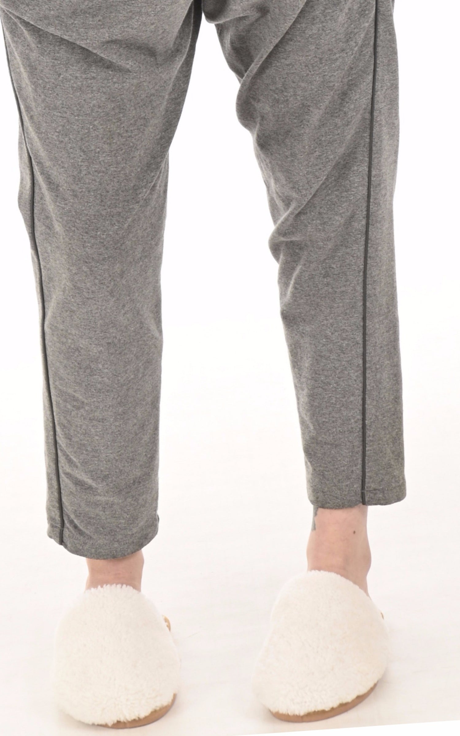 A &quot;PANTOUFLES&quot; Beige La Canadienne Chaussons Mixte closed photo 4