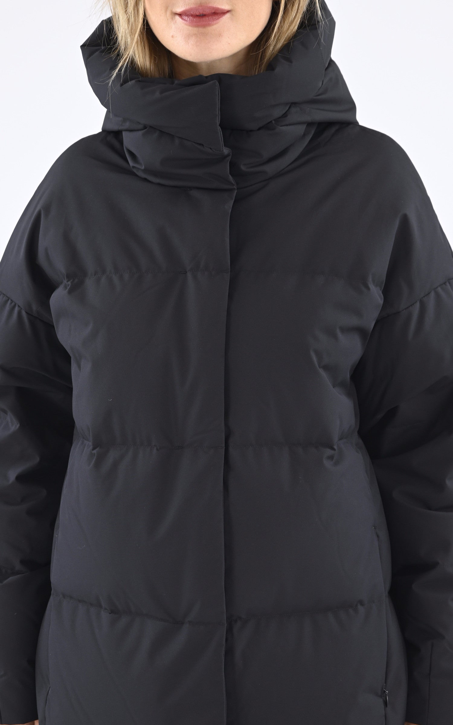 A "SWELL" Noir Scandinavian Edition man_doudoune Femme details photo