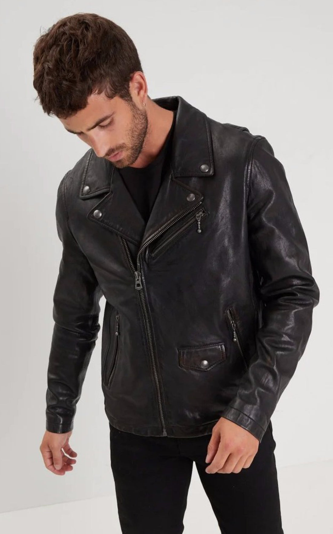 A &quot;MIAMI 102427&quot; Noir Daytona 73 Perfecto Homme opened photo