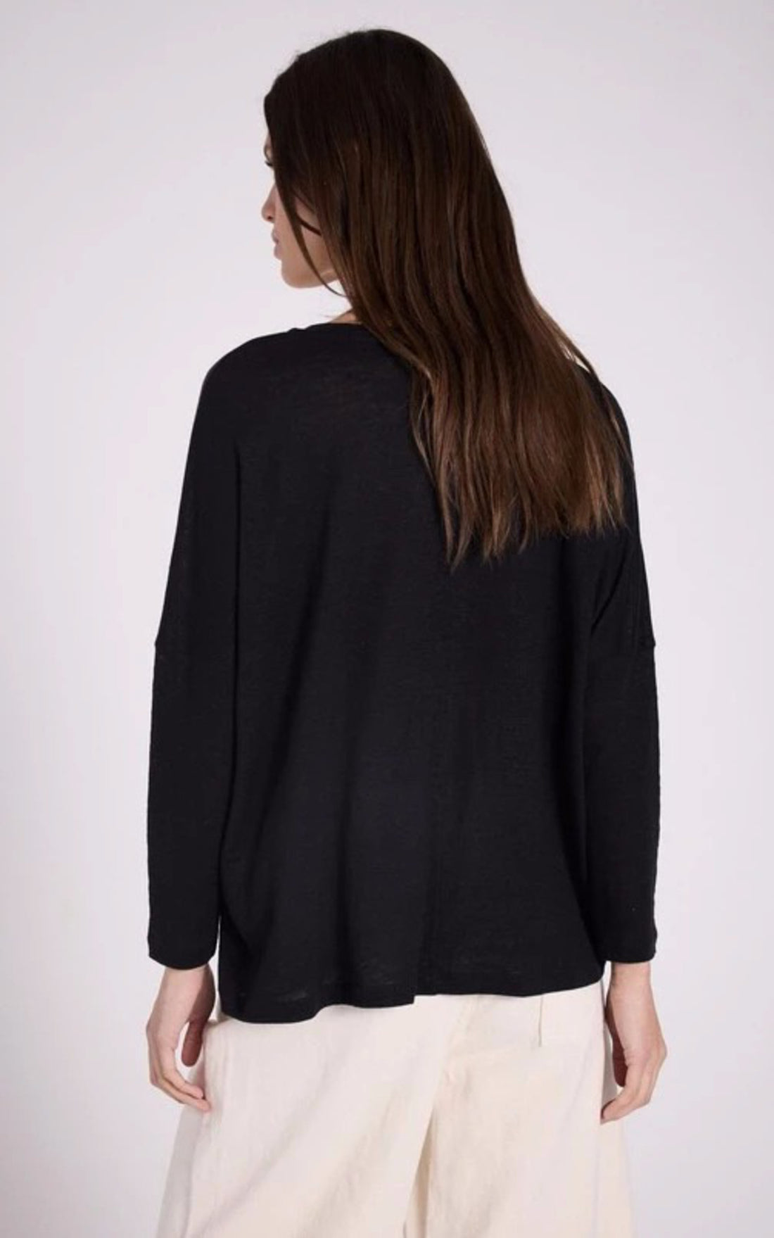 A &quot;NANCEY 4605115&quot; Noir Notshy T-shirt Femme opened photo
