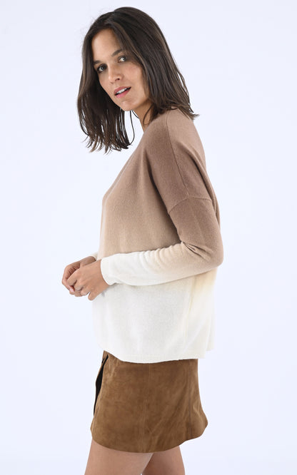A &quot;MONJACKE&quot; Camel Les Tricots de Léa Pull Femme interior photo